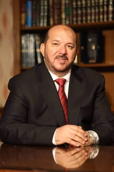  السيد الأستاذ جمال الجارحي